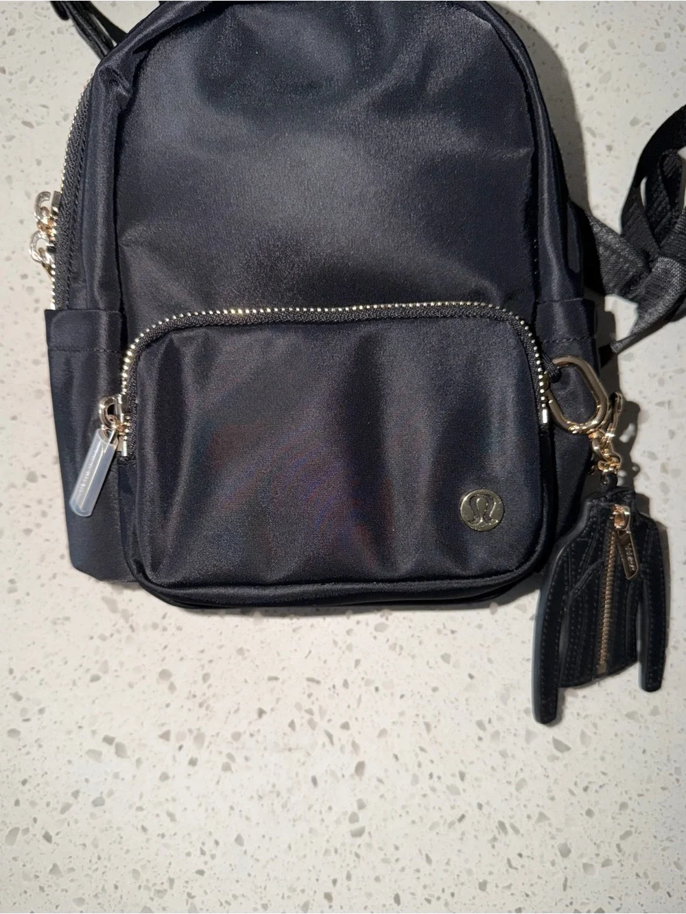 lululemon athletica sleek mini